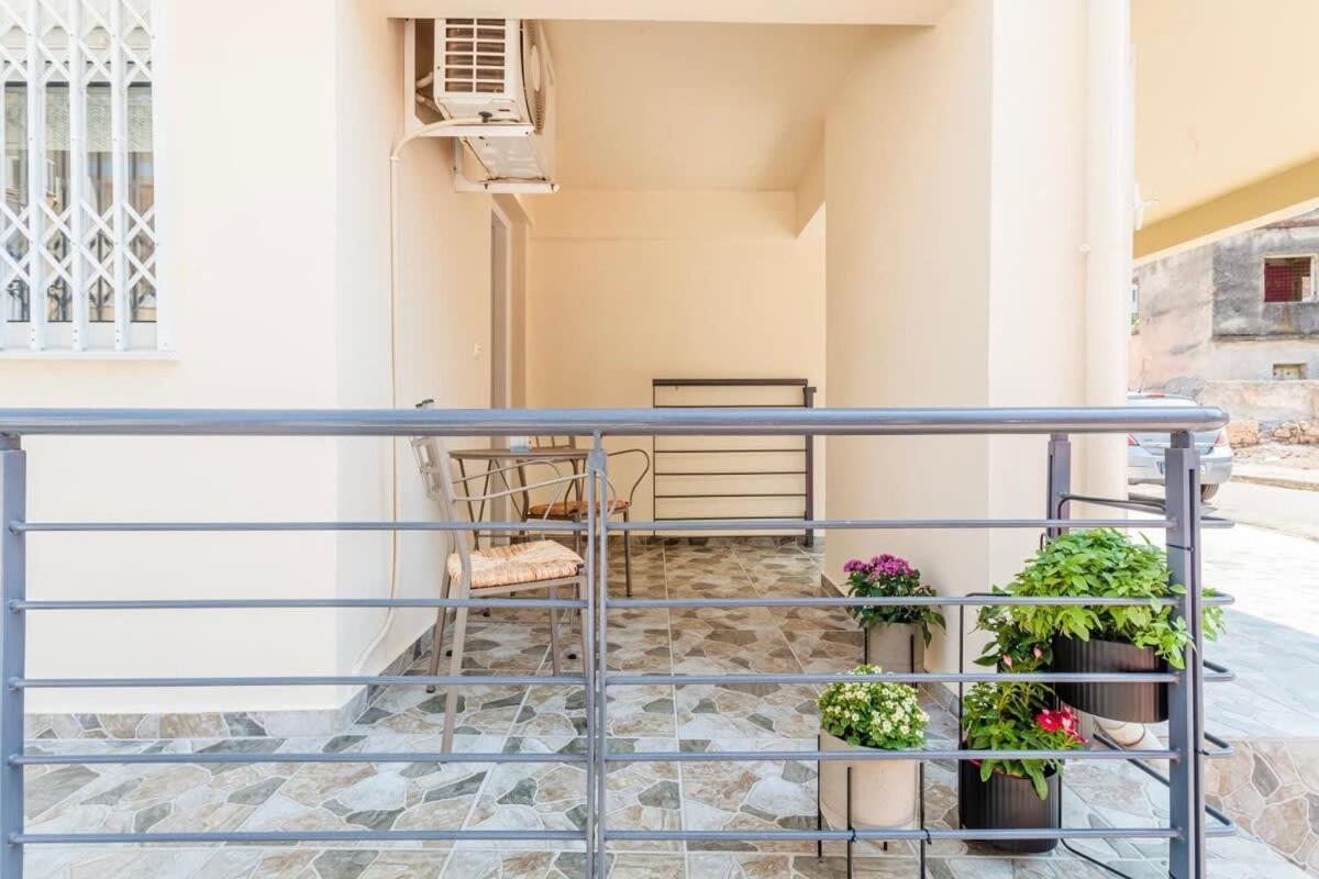Kalamata Lime Studio - Cozy Gem With Private Parking Екстериор снимка
